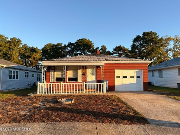 242 Fort De France Ave