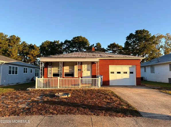 242 Fort De France Ave, Toms River, NJ 08757
