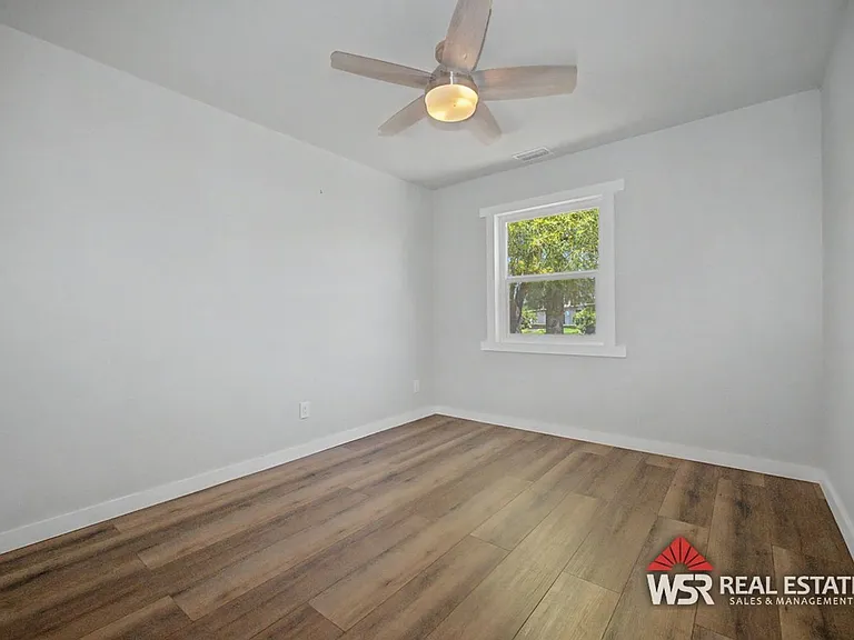 1030 E Brockton Ave #1 — Photo 15