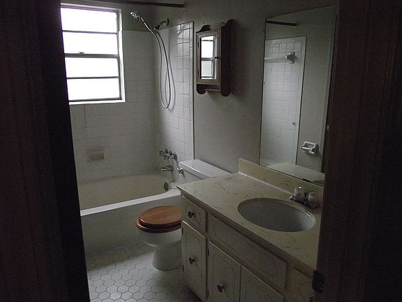 Bath Up