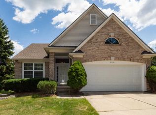 3124 Earlmoore Ln, Ann Arbor, MI 48105