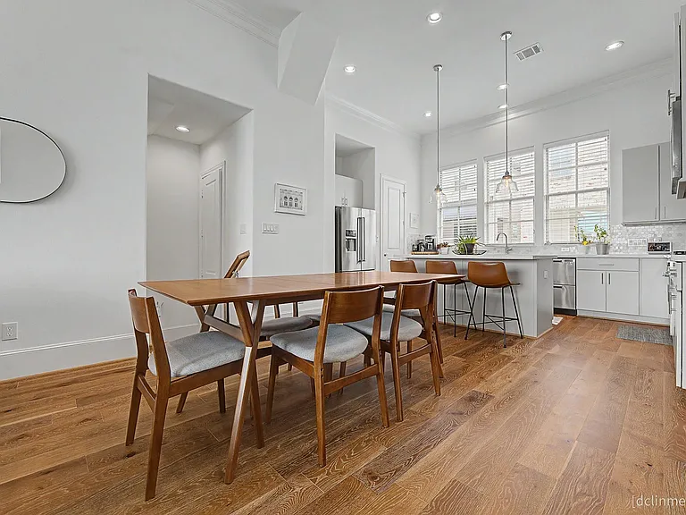 4009 University Grove St — Photo 18