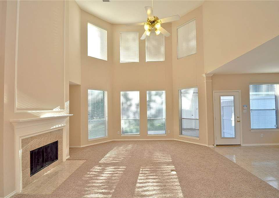 2nd image of 2311 River Lodge Ln