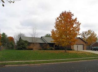 3625 N Deerfield Pl, Columbus, IN 47203