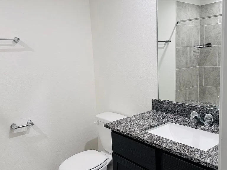1103 Cattle Chute Ct — Photo 23