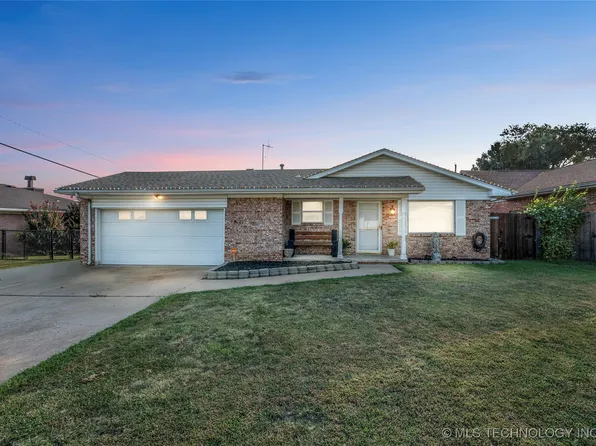 261 S 118th East Ave, Tulsa, OK 74128