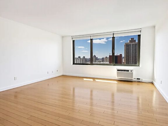 3rd image of 1623 3rd Ave APT 38J