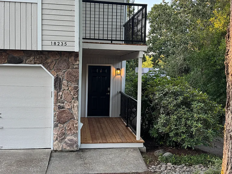 18235 SW Monte Verdi Blvd — Photo 3