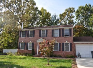 5054 Kenerson Dr, Fairfax, VA 22032