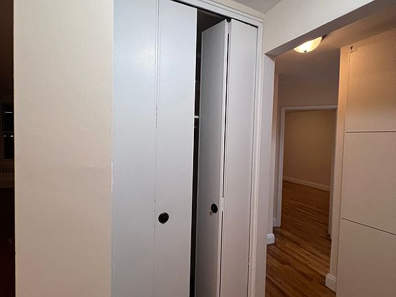 4th image of 41 Hamilton Ave #6H