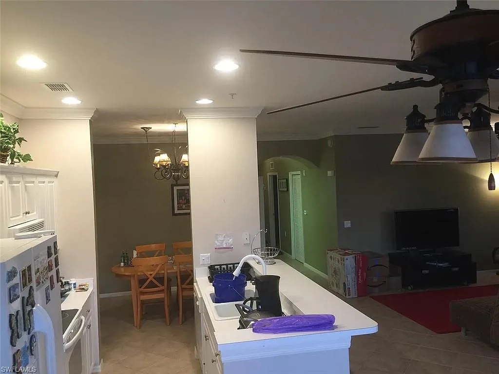 2 bed, 2.0 bath, 1232 sqft, $1,975 — Photo 3