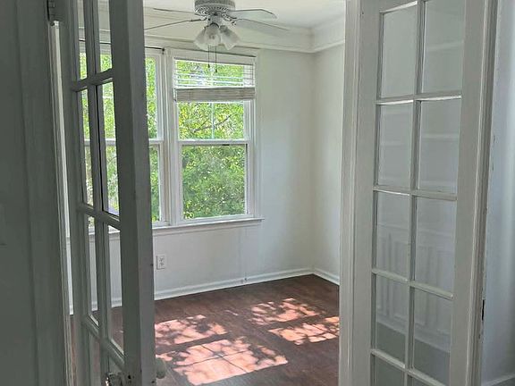 3rd image of 3104 Bransford Rd #0