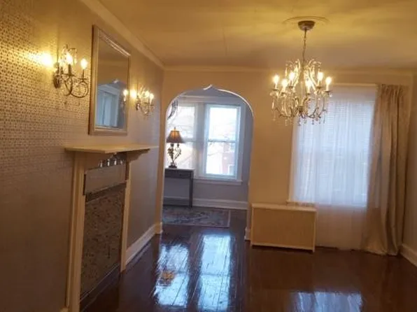 6744 S Clyde Ave #2N, Chicago, IL 60649