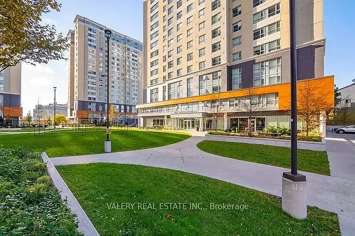 254 Phillip St #504 — Photo 15
