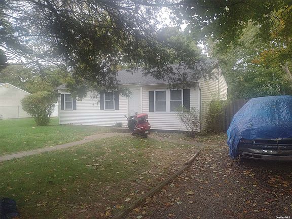 2nd image of 633 Scherger Ave
