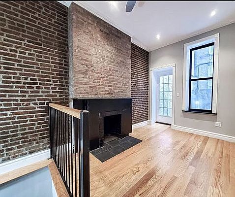 2nd image of 1200 College Ave #4A