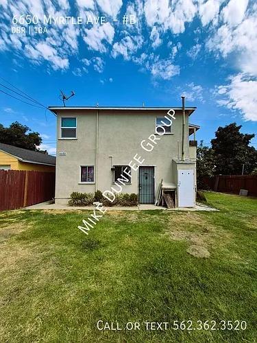 6650 N Myrtle Ave #B Photo 1