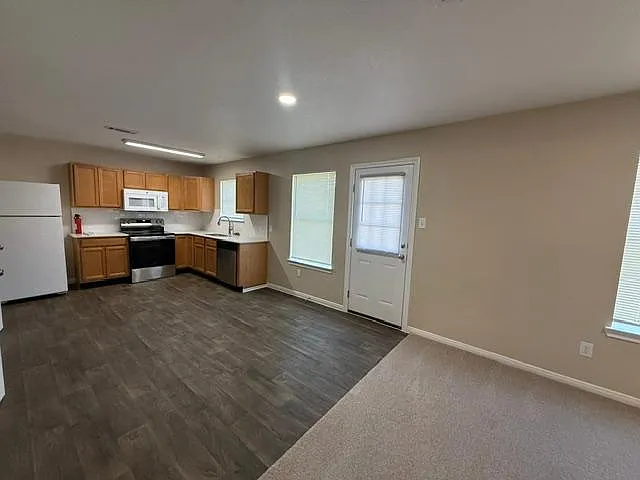 3053 Overland Trl
