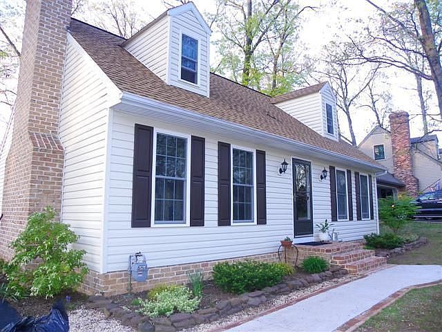1st image of 30 Sheridan Dr