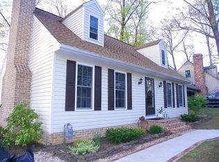 30 Sheridan Dr, Hanover, PA 17331