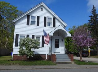 45 Smith St, Riverside, RI 02915