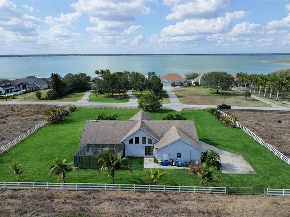 186 S Bear Pointe Dr, Lake Placid, FL 33852