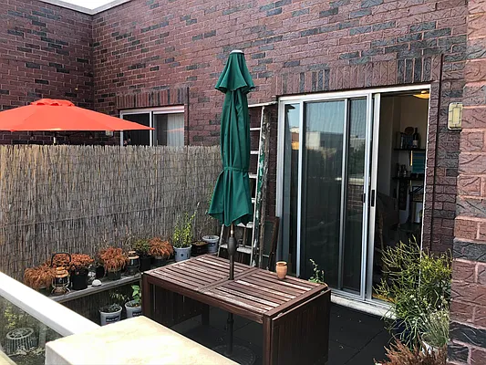 Rented by EXR | media 16