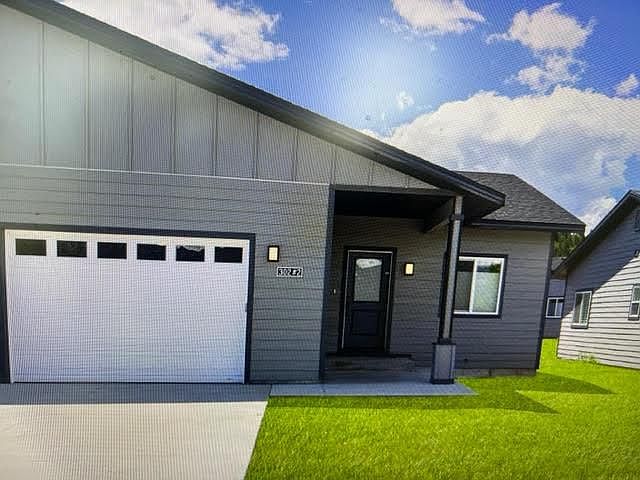 1st image of 302 Snake River Dr #2