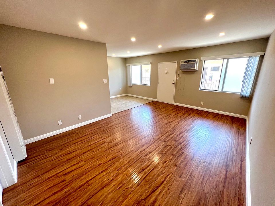 1st image of 2310 Mira Vista Ave #16