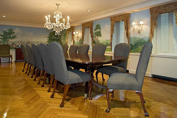 Rented by Corcoran | media 23