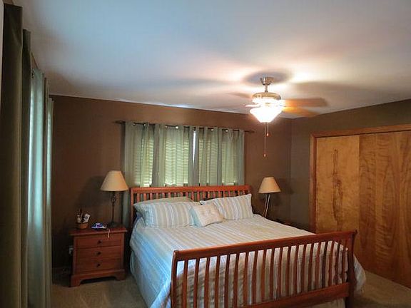 4th image of 1628 Shady Circle Dr