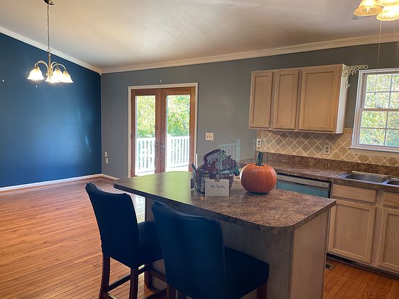 1Kitchen and Dining room_07272022