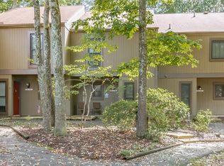 11817 N Briar Patch Dr, Midlothian, VA 23113