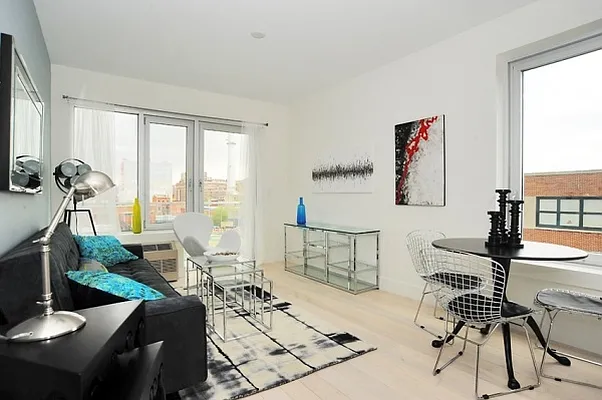 Rented by Nest Seekers International | media 33