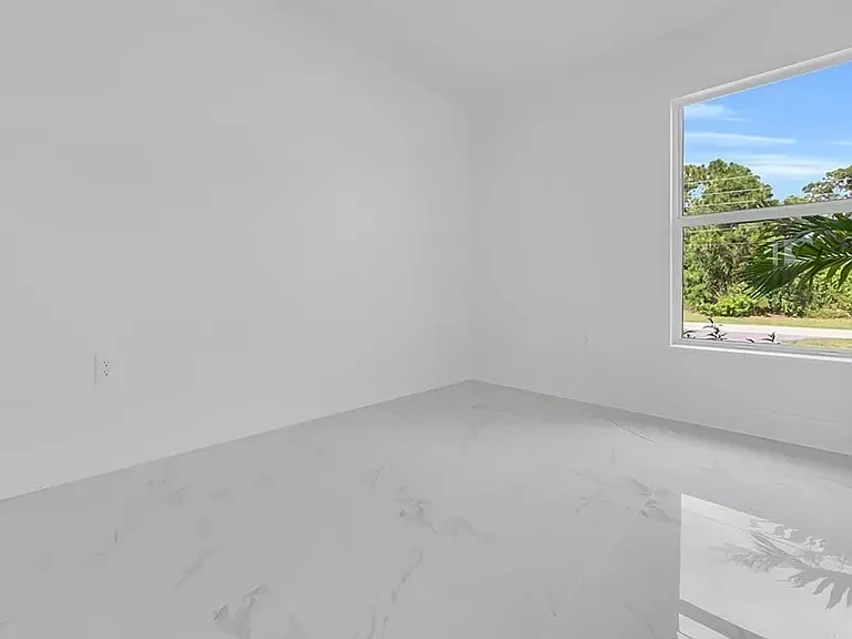 4675 Golfview Blvd #1 — Photo 7