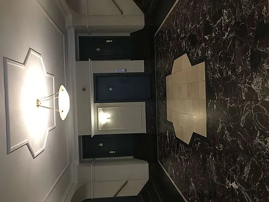 Rented by Peter Meskouris LREB | media 35