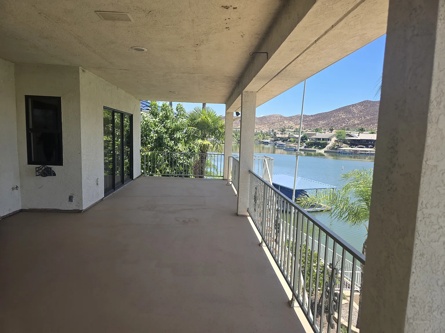 4 bed, 2773 sqft, $5,900 — Photo 4