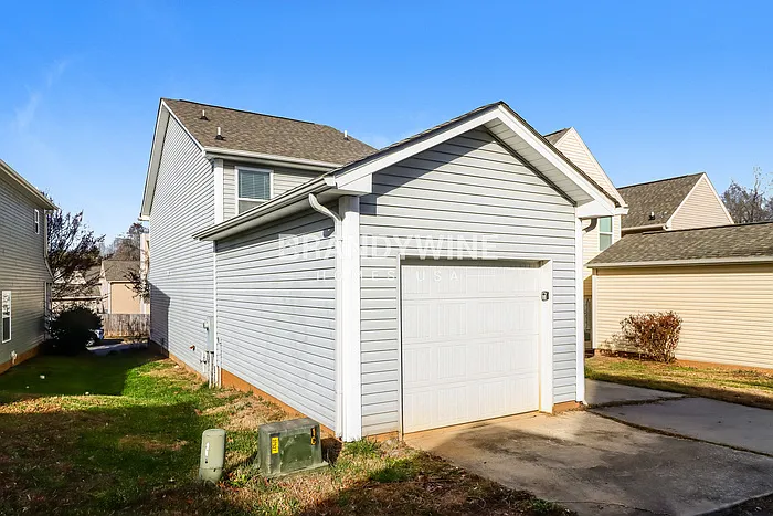 11511 McDunkeld Dr — Photo 16