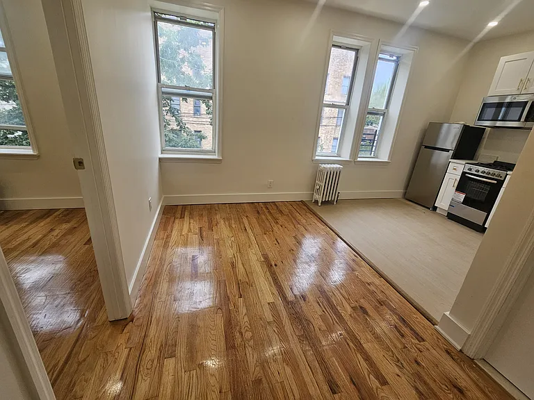 926 Clarkson Ave #3R — Photo 5