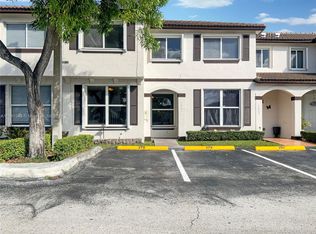 8525 SW 152nd Ave APT 279, Miami, FL 33193