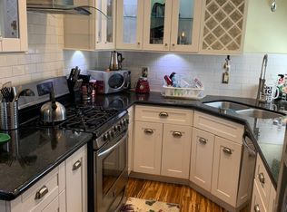 4408 Franklin Ave, Los Angeles, CA 90027