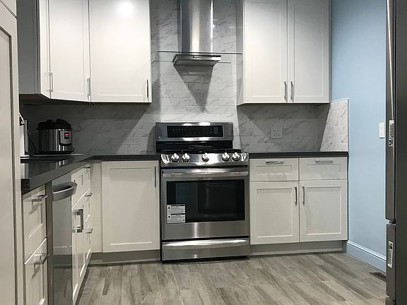 3rd image of 745 Stewart Ave #3