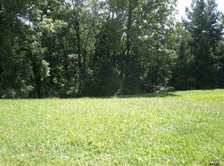 885 Nightlight Dr, York, PA 17402