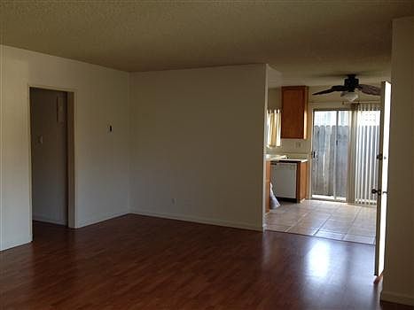 3rd image of 327 Molino Ave APT 1
