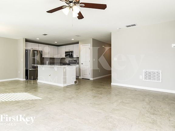 3rd image of 453 Earhart Dr