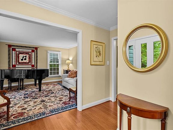 5th image of 1603 Swannanoa Dr