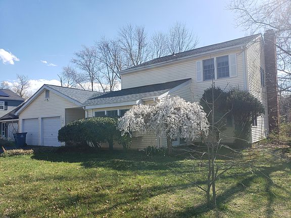 2nd image of 100 Elm Tree Ln