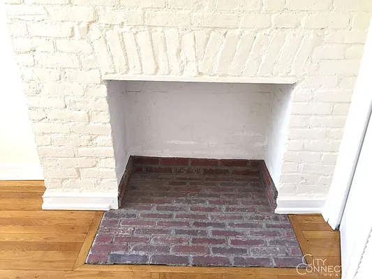 Rented by City Connections Realty | media 27