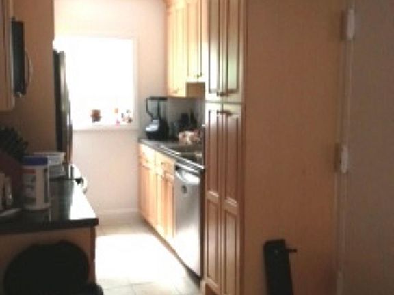 2nd image of 146 Newton St #1