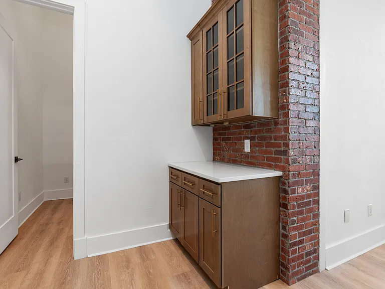 251 Pearl St #307 — Photo 7